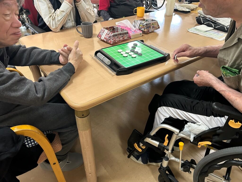 【デイサービス】オセロ対決☆